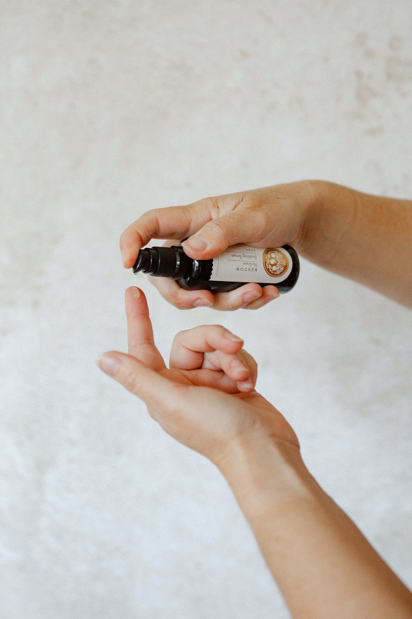 Bestow The Graces Soothing Serum